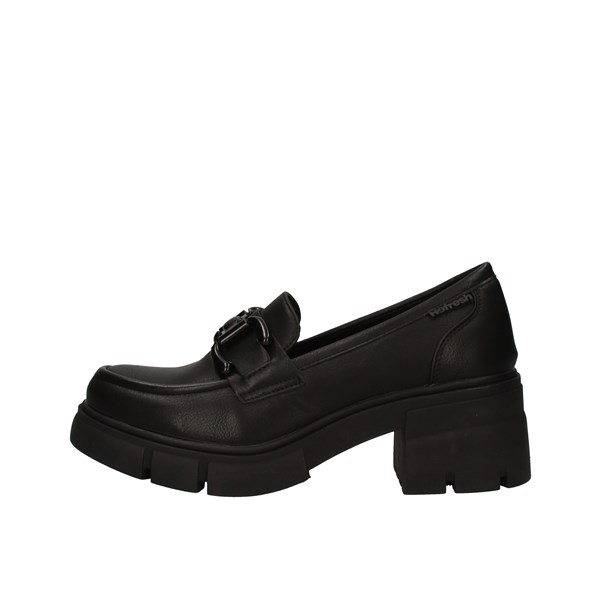 Refresh Loafers Black