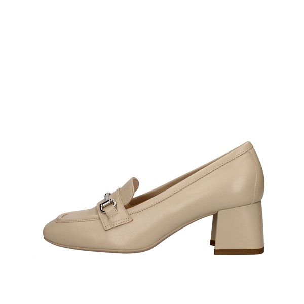 Nero Giardini Loafers Beige