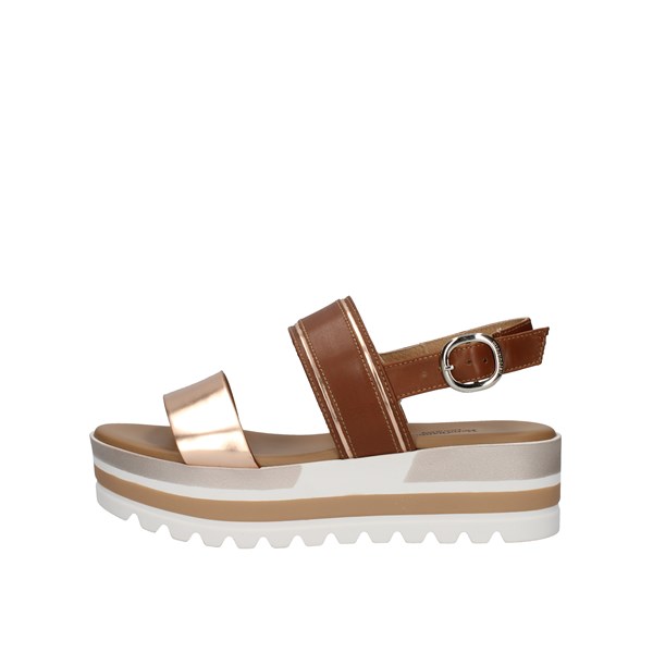 Nero Giardini  With wedge Brown