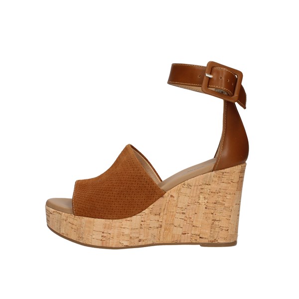 Nero Giardini  With wedge Brown