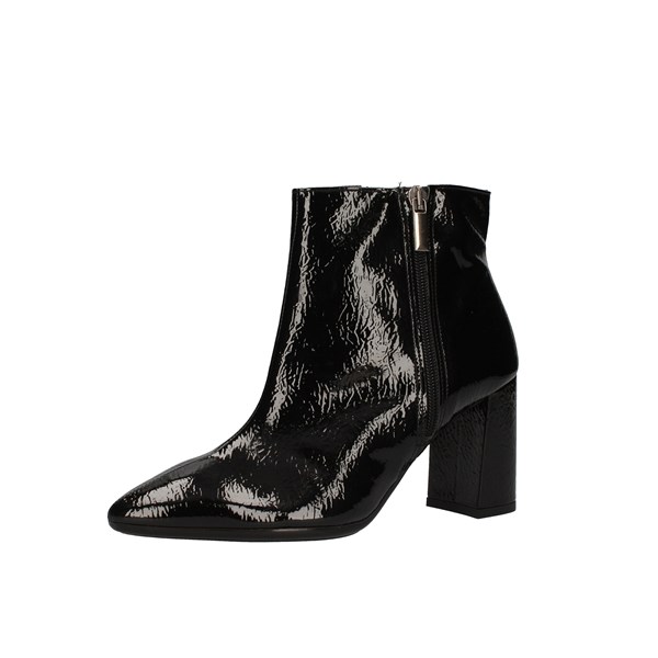 Pregunta Shoes Woman boots Black IC247605K